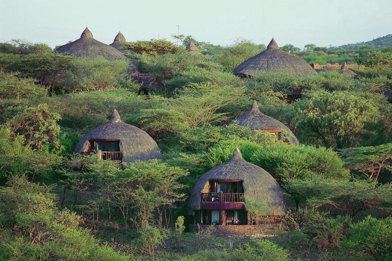Serengeti Serena Safari Lodge ภายนอก รูปภาพ