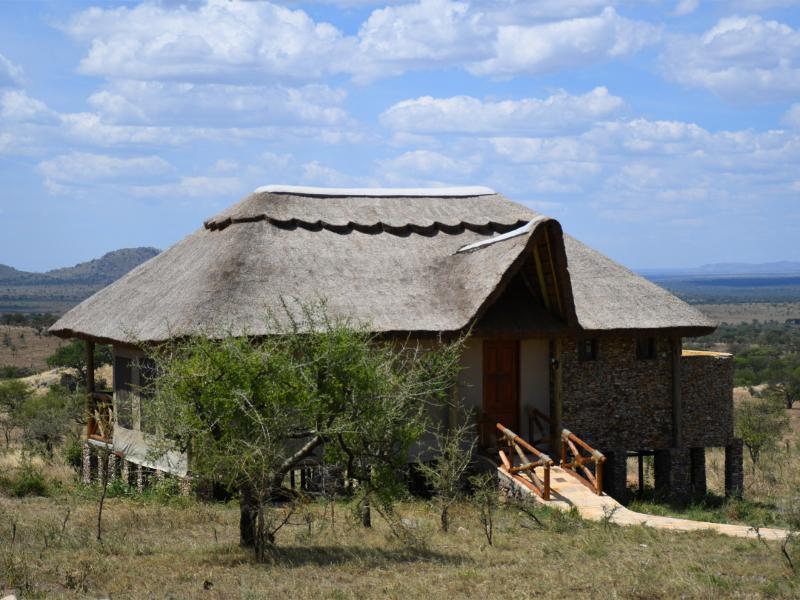 Serengeti Serena Safari Lodge ภายนอก รูปภาพ