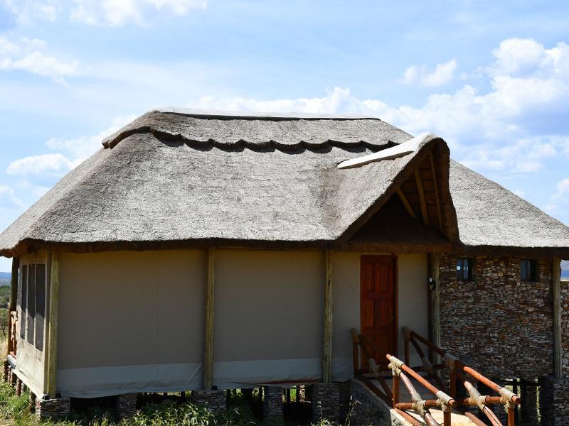 Serengeti Serena Safari Lodge ภายนอก รูปภาพ